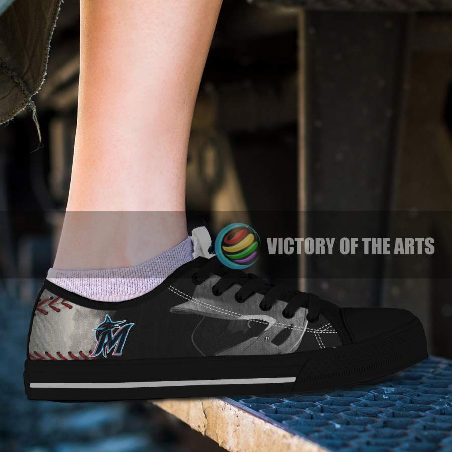 Artistic Pro Miami Marlins Low Top Shoes