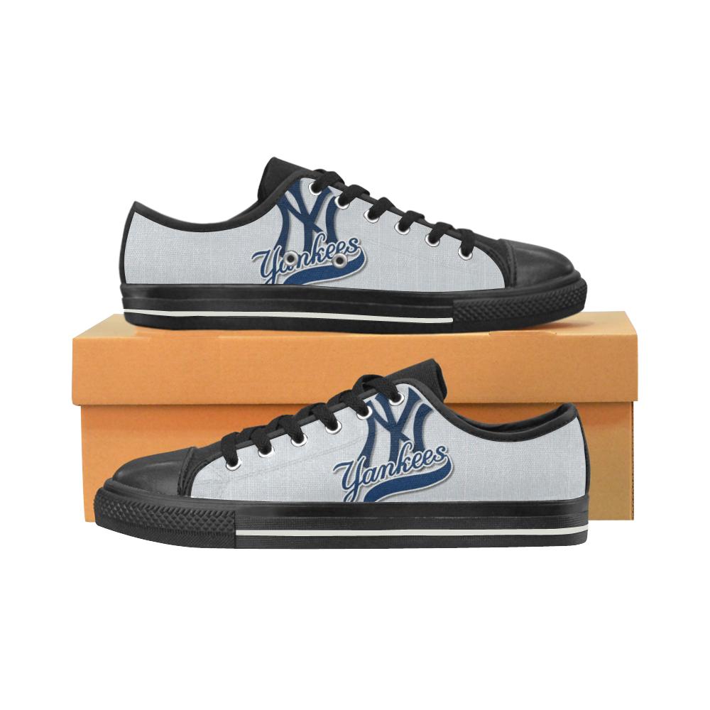 New York Yankees Shoes