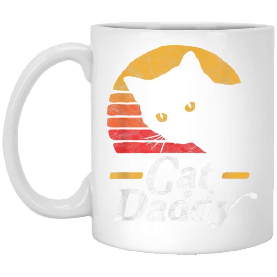 Cat Daddy Vintage Eighties Style Cat Retro Distressed White Mug