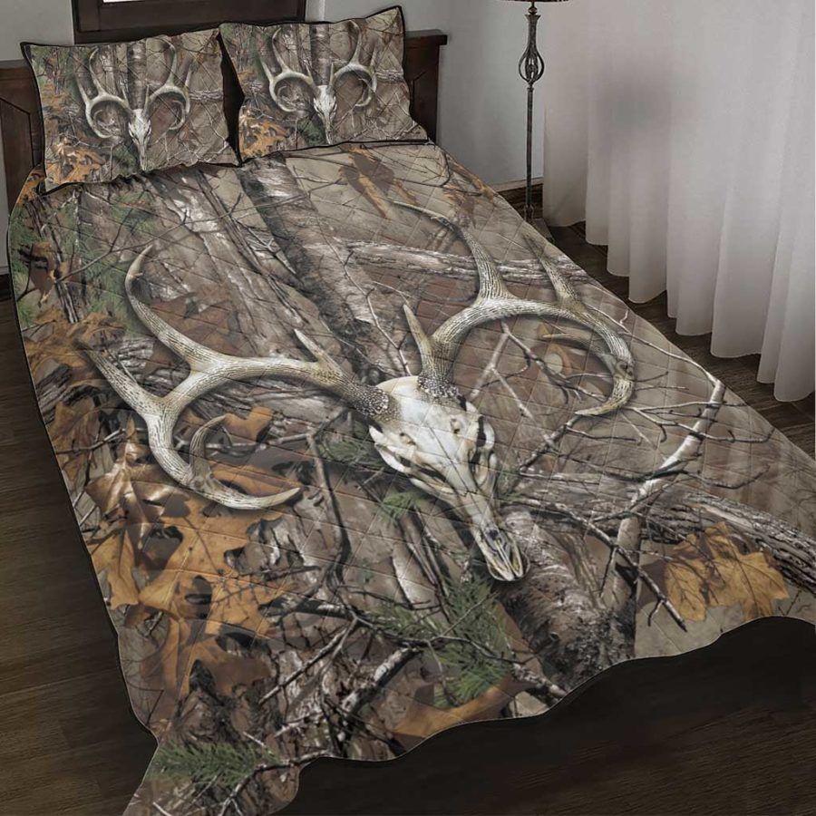 539THHHT – Hunting Quilt Bed Set