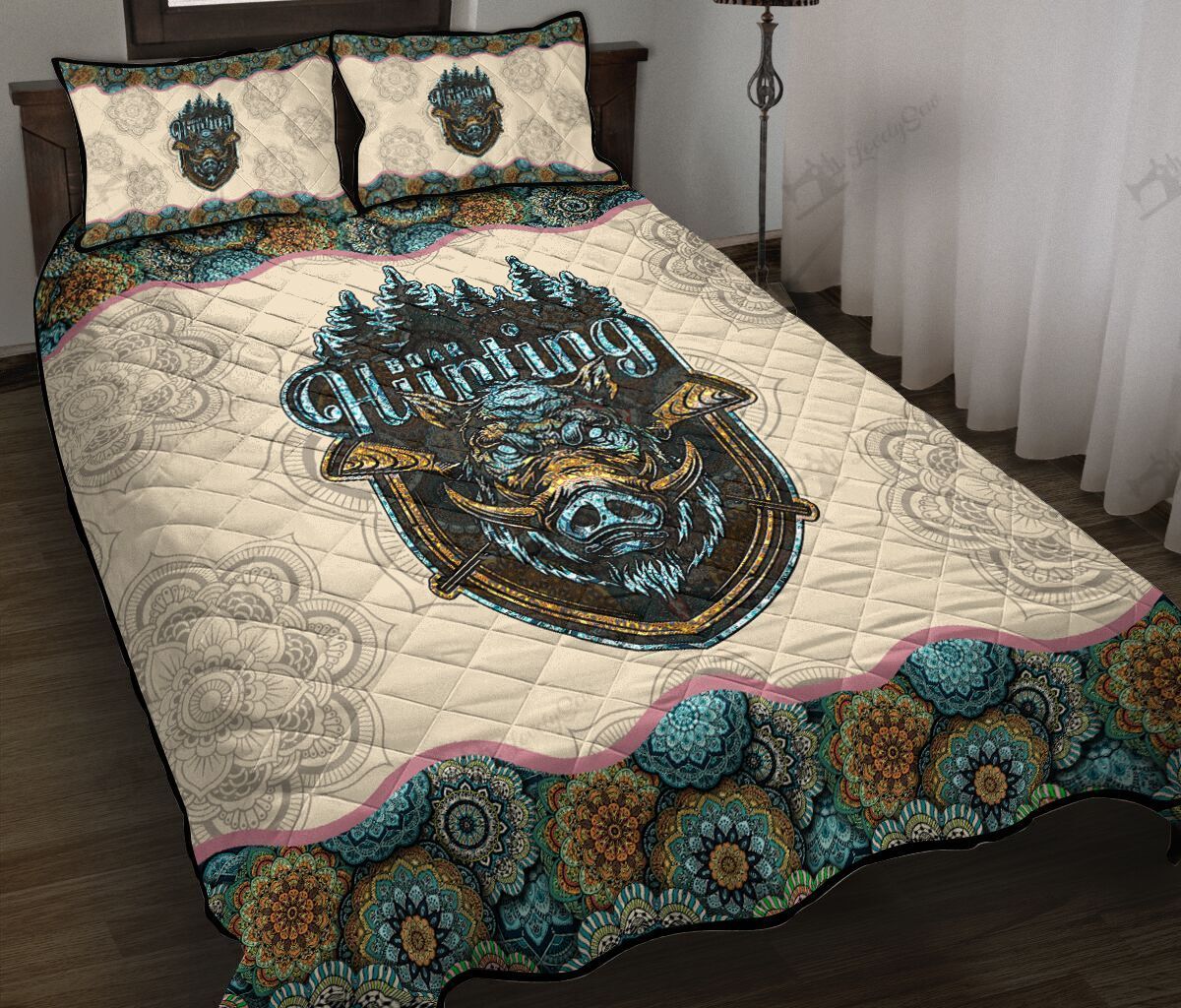 Boar Hunting Quilt Bed Set