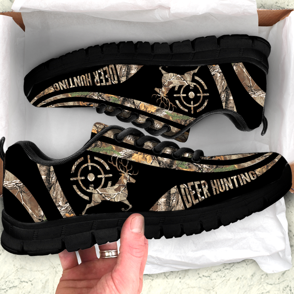 Deer Hunting Camo Low Top Sneaker Sn24092105