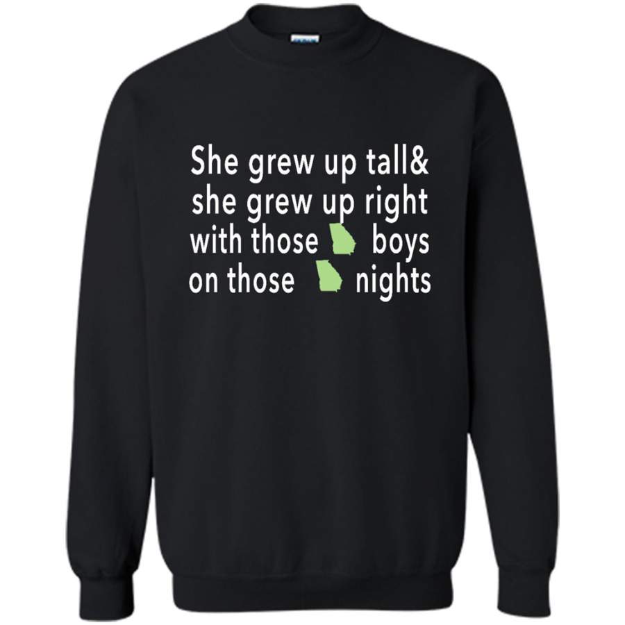 She Grew Up On Those Georgia Nights – Gildan Crewneck Sweatshirt