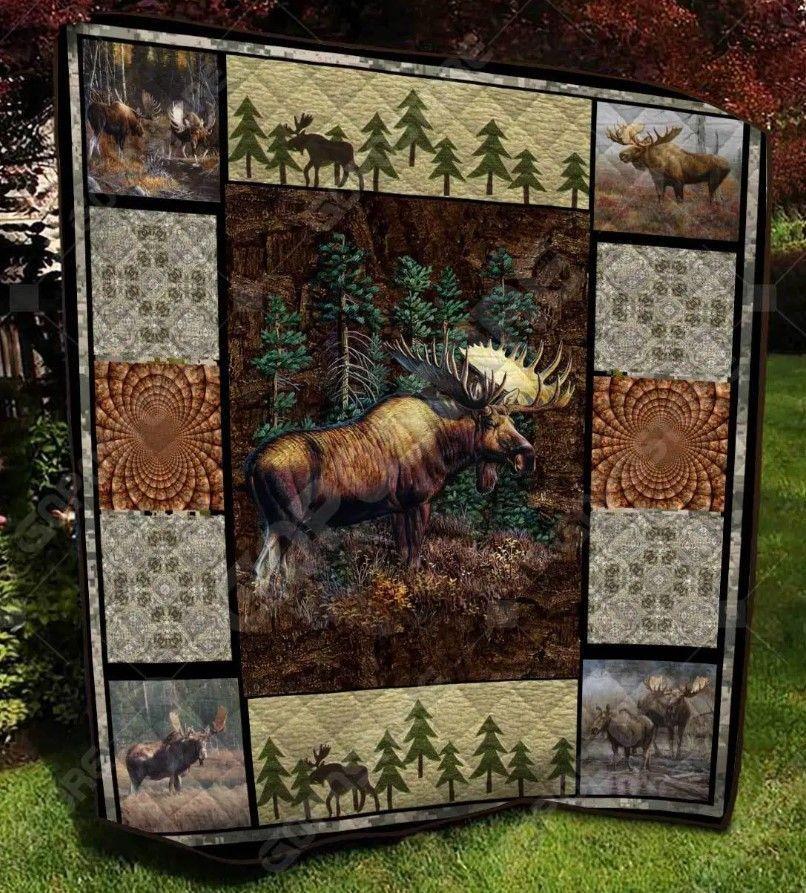 Hunting Moose Quilt Cuejn