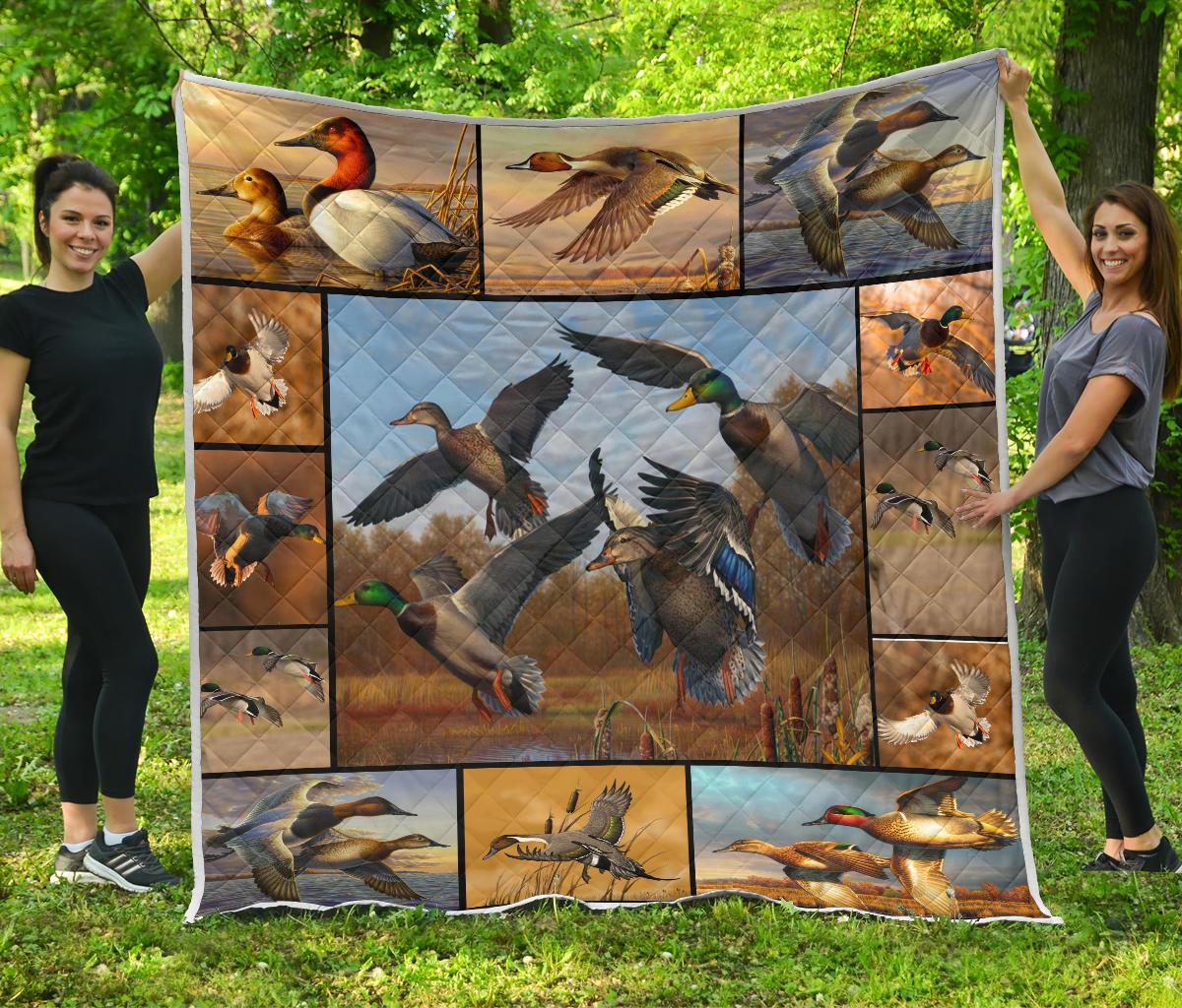 Hunting Ducks Fly 3D Quilt ?C Quilt