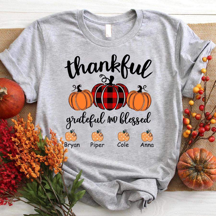 Namashops Personalized Thankful GrateFul And Blessed – Custom Names Shirt