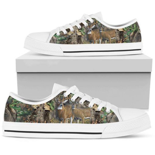 Hunting Deers Low Top Shoes