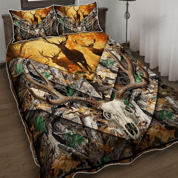 Deer Skull Hunting Quilt Bed Set TV308479