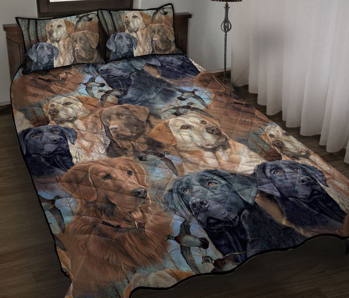 Labrador Hunting Quilt Set for hunters and dog lovers