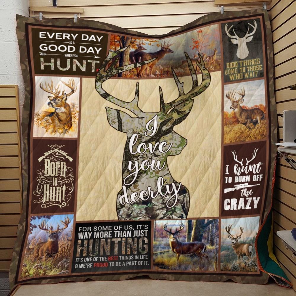 Hunting Love You Deerly Born To Hunt Fleece Blanket