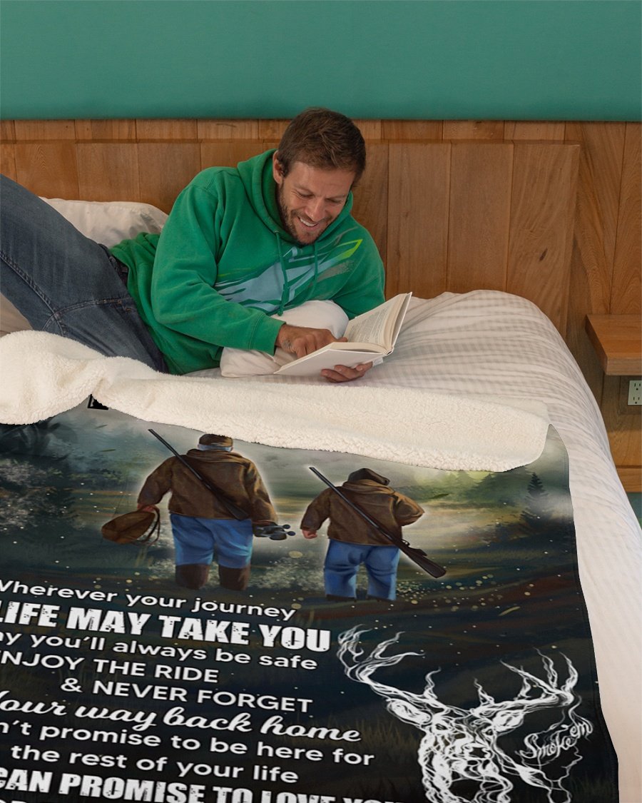 Whenever You Feel Overwhelmed -Hunting Dad To Son Fleece Blanket | Gift For Son