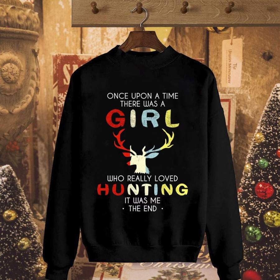 Deer girl who really loved hunting it was me forest animal lovers black sweatshirt for men and women S-5XL