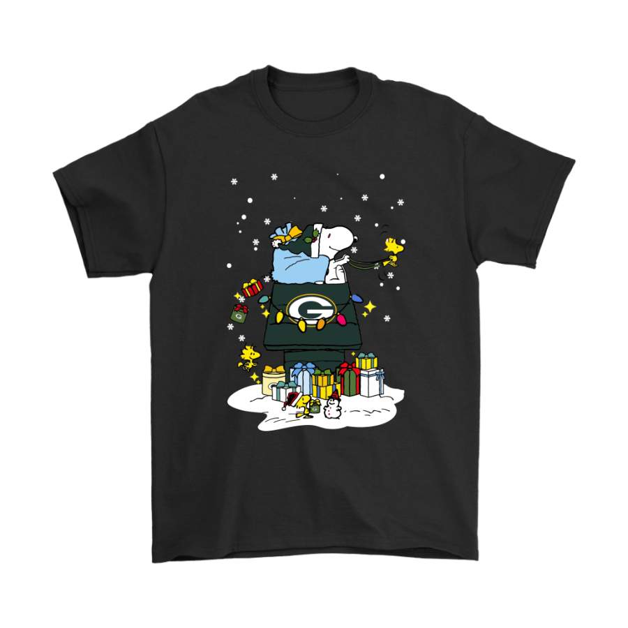 Green Bay Packers Santa Snoopy Brings Christmas To Town Shirts