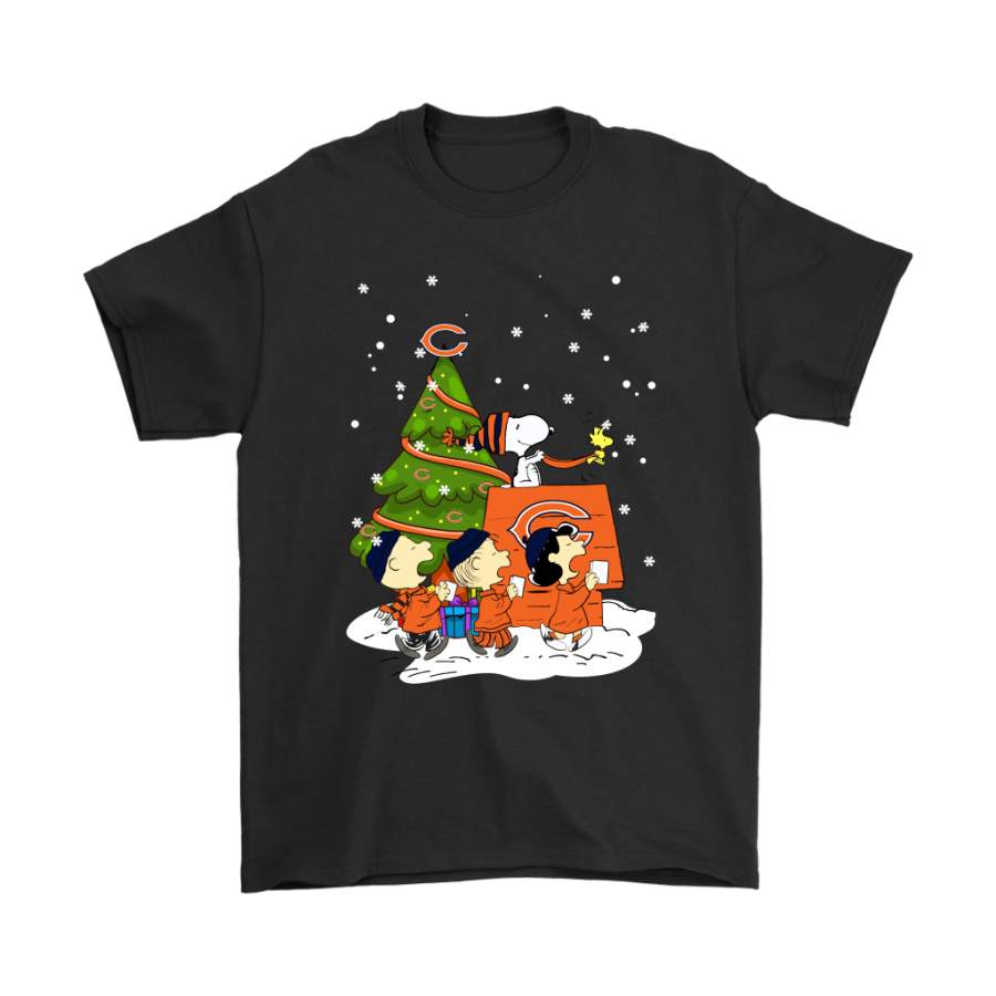 Chicago Bears Are Coming To Town Snoopy Christmas Shirts