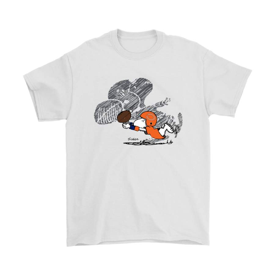 Chicago Bears Snoopy Plays The Football Game Shirts