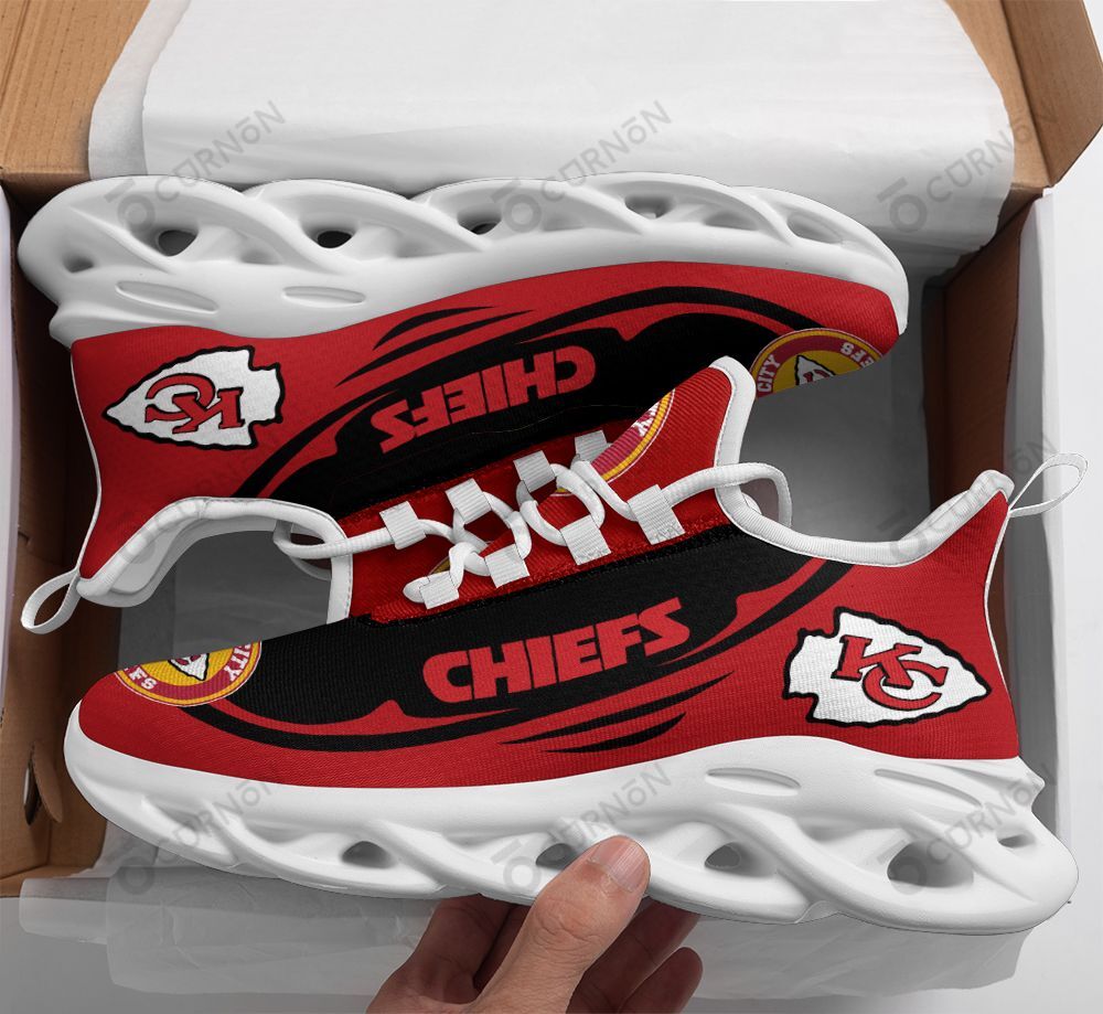 Kansas City Chiefs Yezy Running Sneakers 32