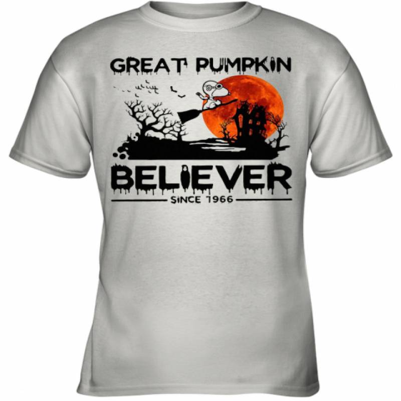 Halloween Snoopy Great Pumpkin Believer Since 1966 Sunset Youth T-Shirt