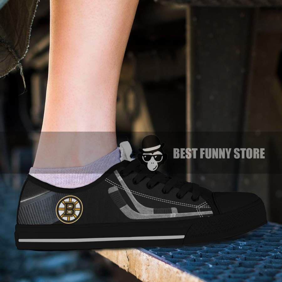 Artistic Scratch Of Boston Bruins Low Top Shoes