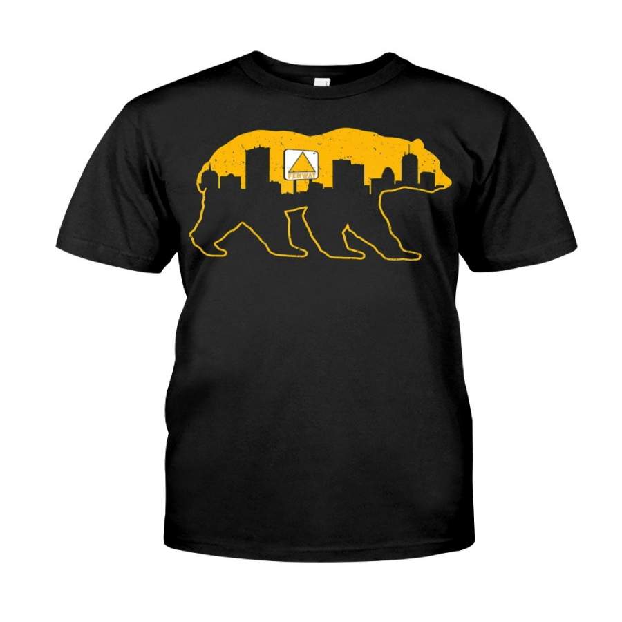 Fear The Bear Beware Boston Skyline Bruin Shirt Classic T Shirt