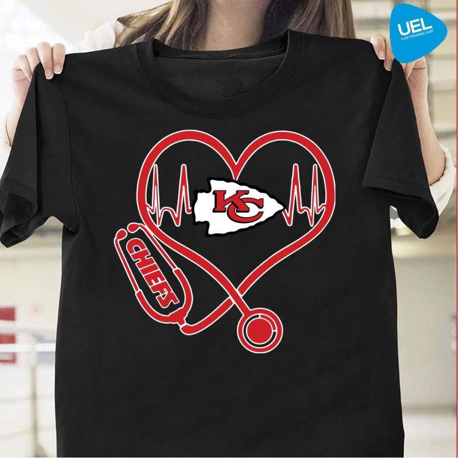 Heartbeat nurse love kansas city chiefs Tshirt