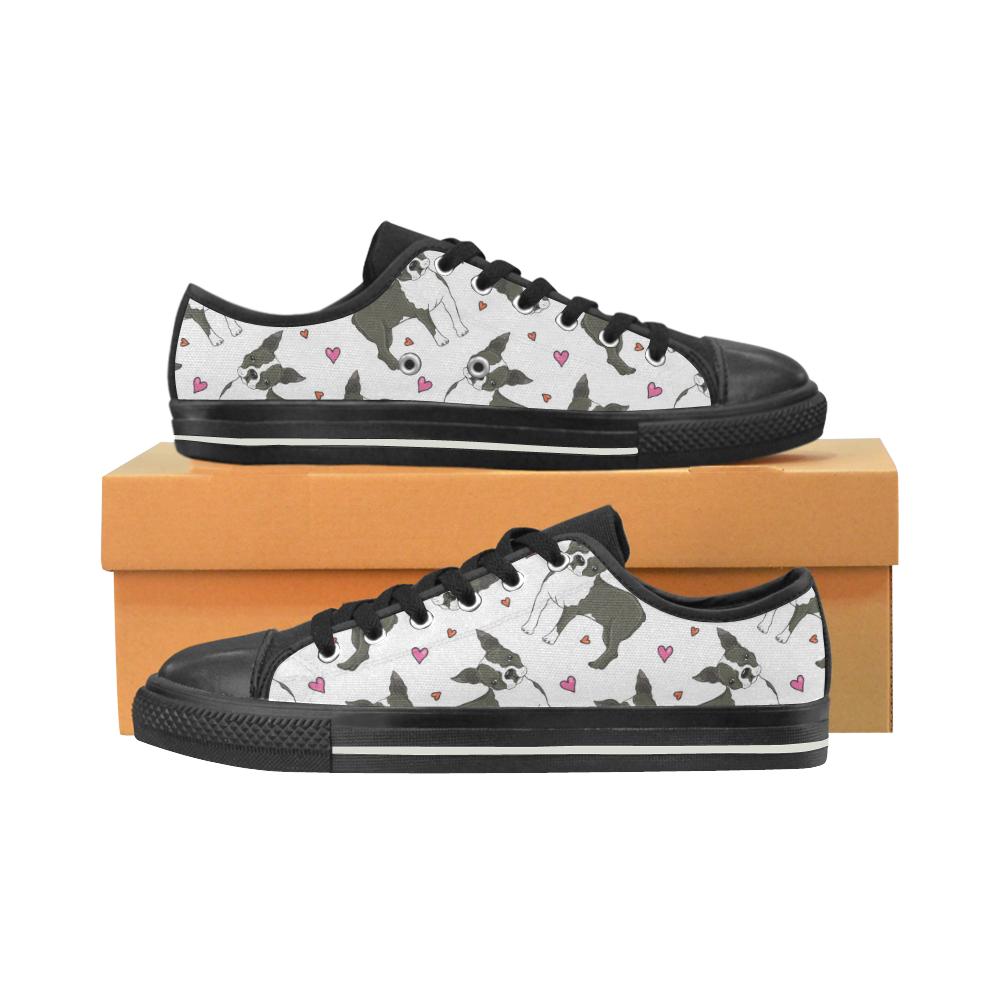 Boston terrier dog hearts vector pattern Women’s Low Top Shoes Black