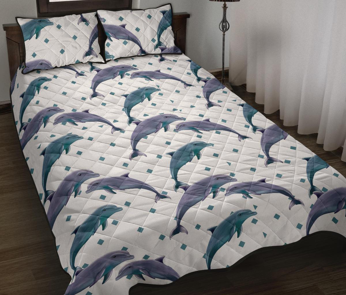 Dolphins pattern dotted background Quilt Bed Set