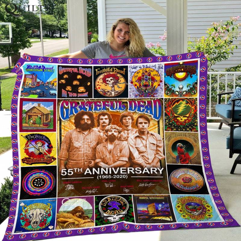 Tlmus Grateful.D Quilt Blanket