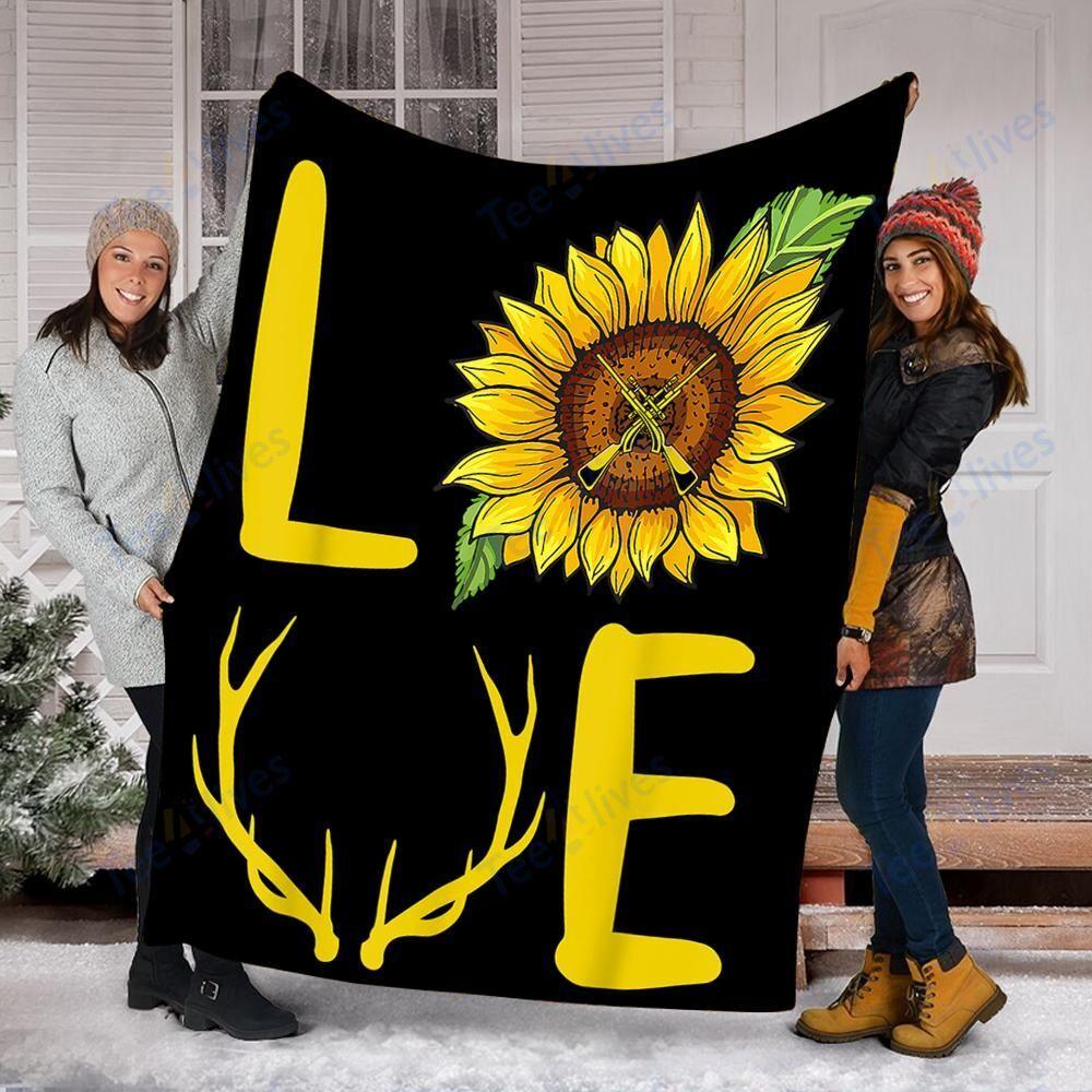 Deer Hunting Love Sunflower Blanket