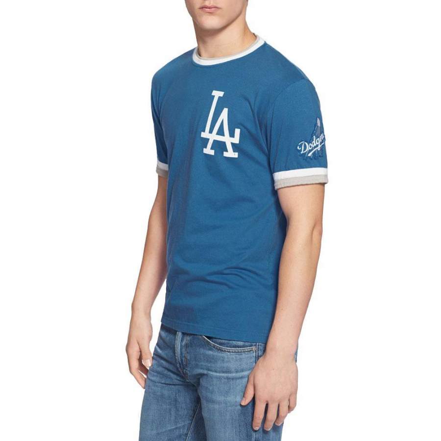 Los Angeles Dodgers – LA Logo Adult Jersey T-Shirt