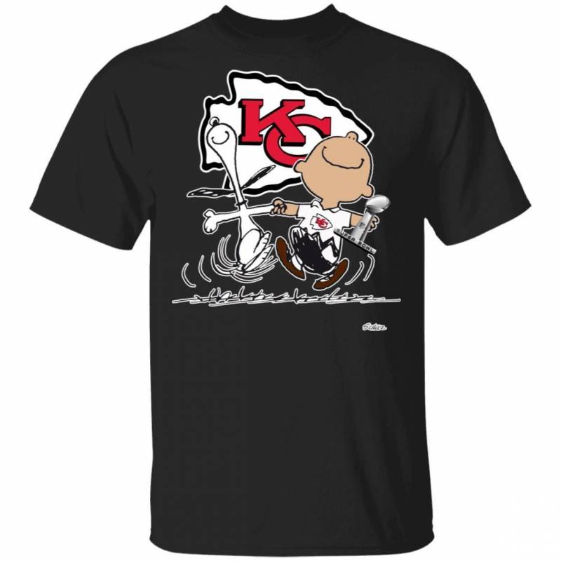 Kansas City Chiefs Super Bowl Champs T-shirt Snoopy And Charlie Brown Tee MT02